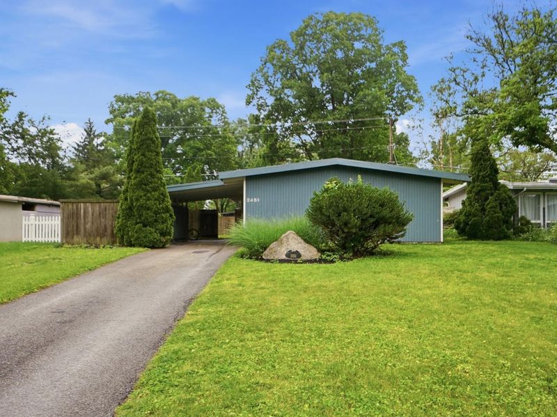 2451 Edgevale Road, Columbus, OH 43221 Photo 2
