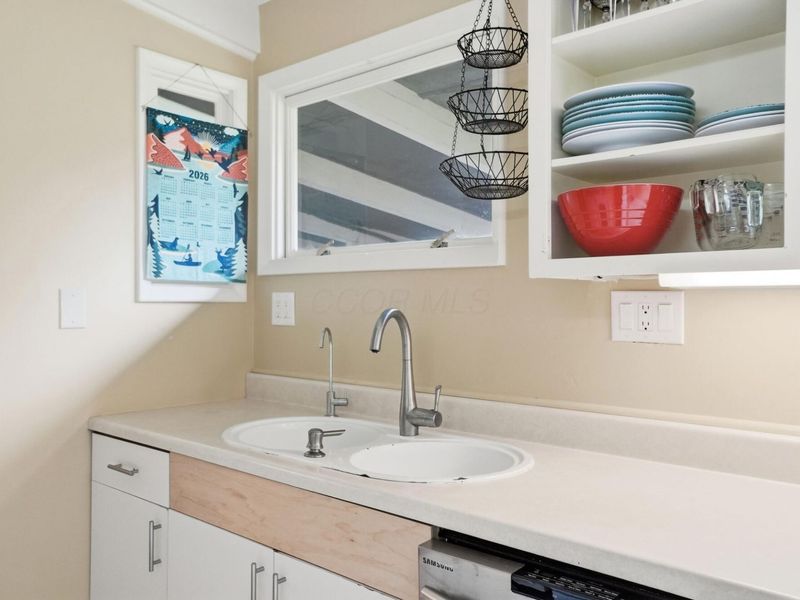 2451 Edgevale Road, Columbus, OH 43221 Photo 20