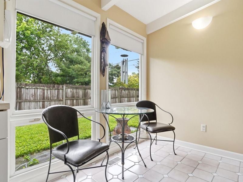 2451 Edgevale Road, Columbus, OH 43221 Photo 23