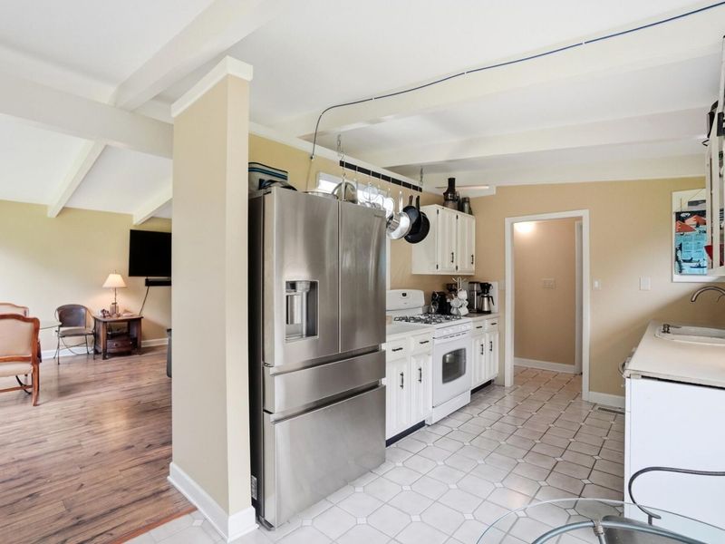 2451 Edgevale Road, Columbus, OH 43221 Photo 25