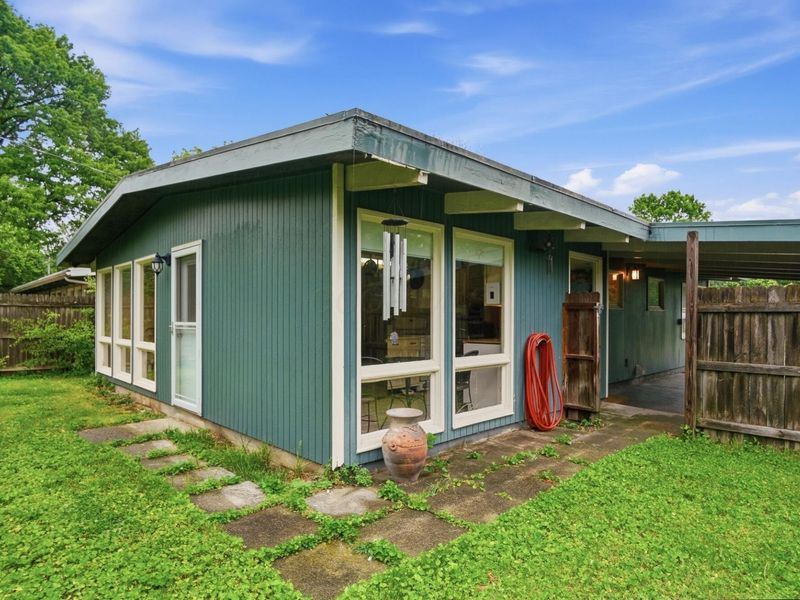 2451 Edgevale Road, Columbus, OH 43221 Photo 41