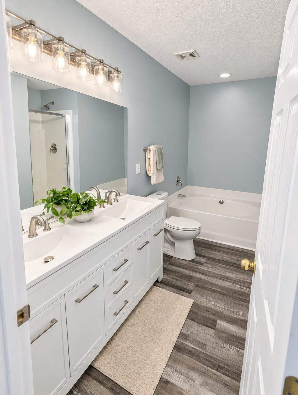 108 Tyron Road Photo 14