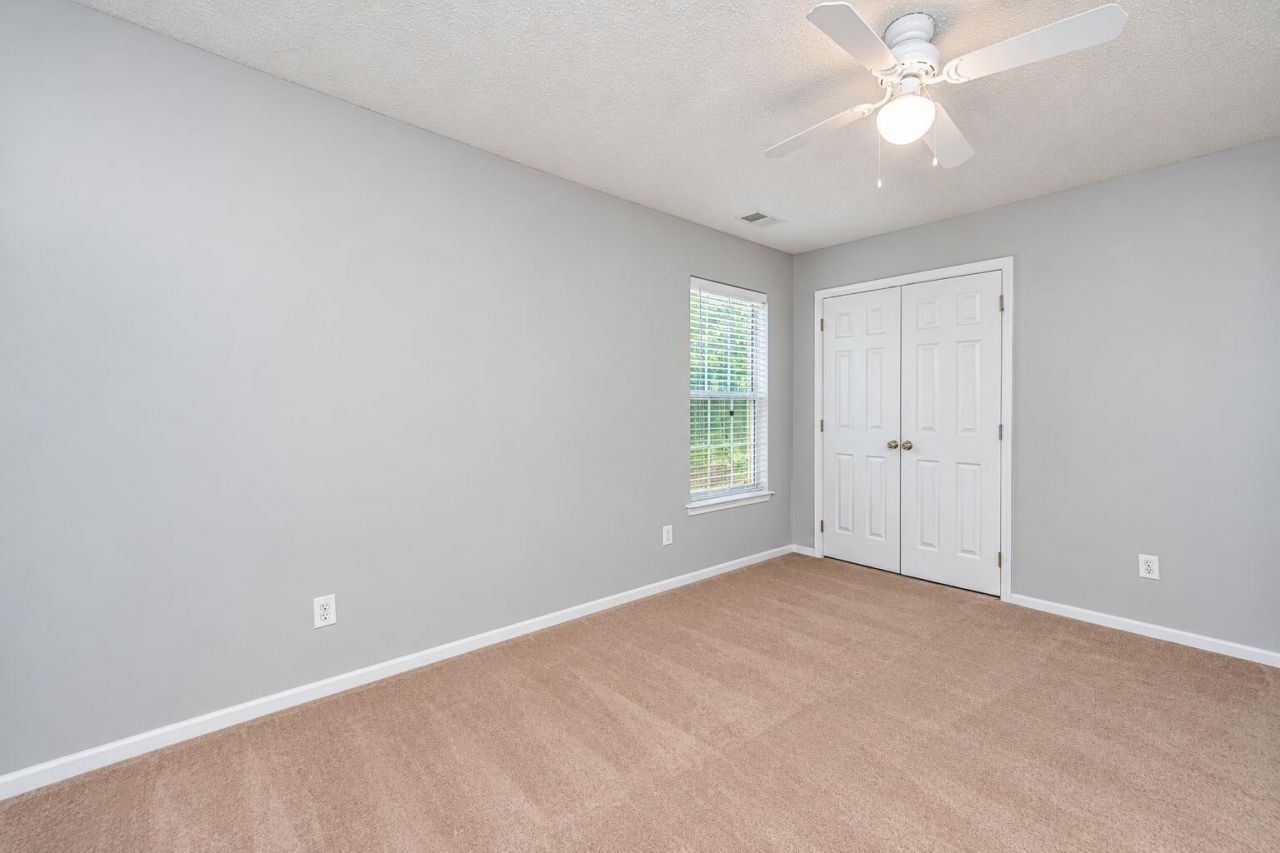 108 Tyron Road Photo 18