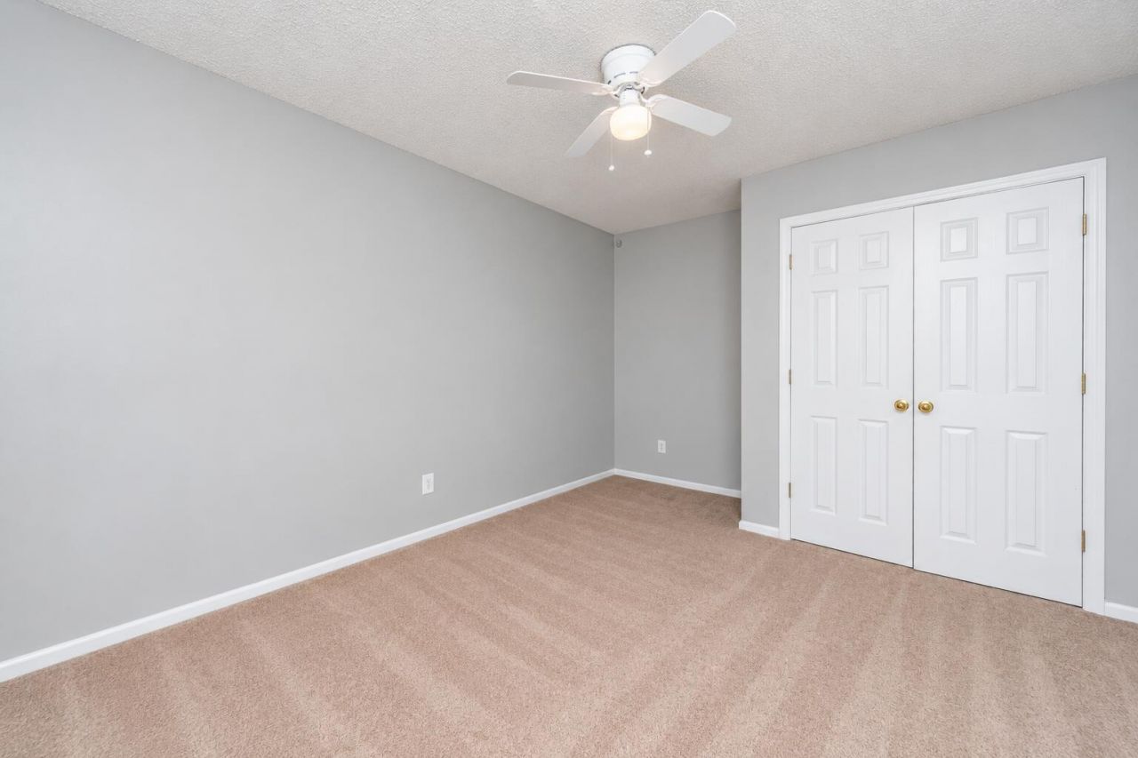 108 Tyron Road Photo 21