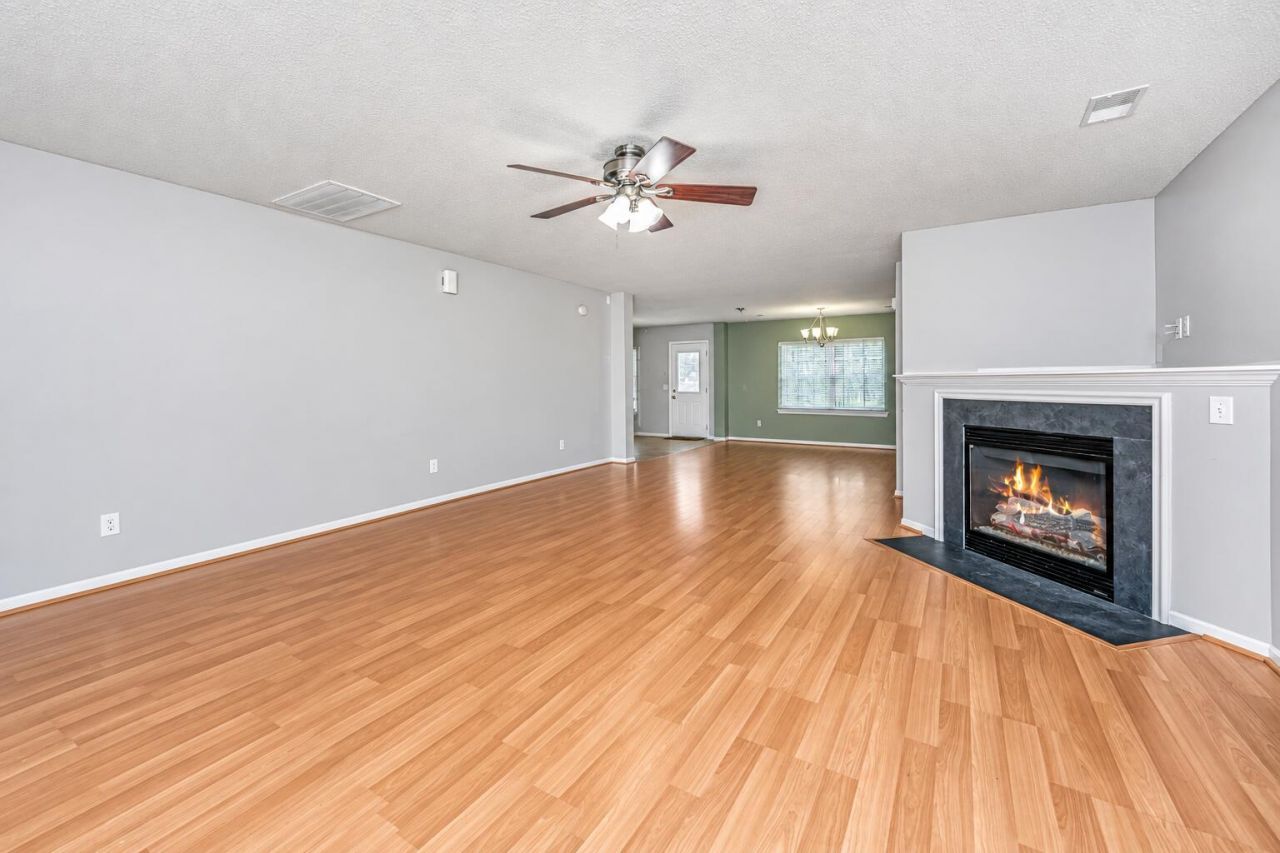 108 Tyron Road Photo 5