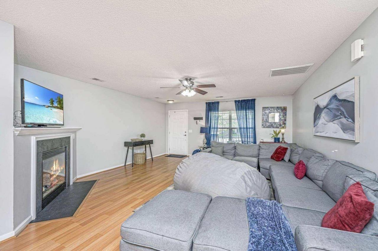 108 Tyron Road Photo 5