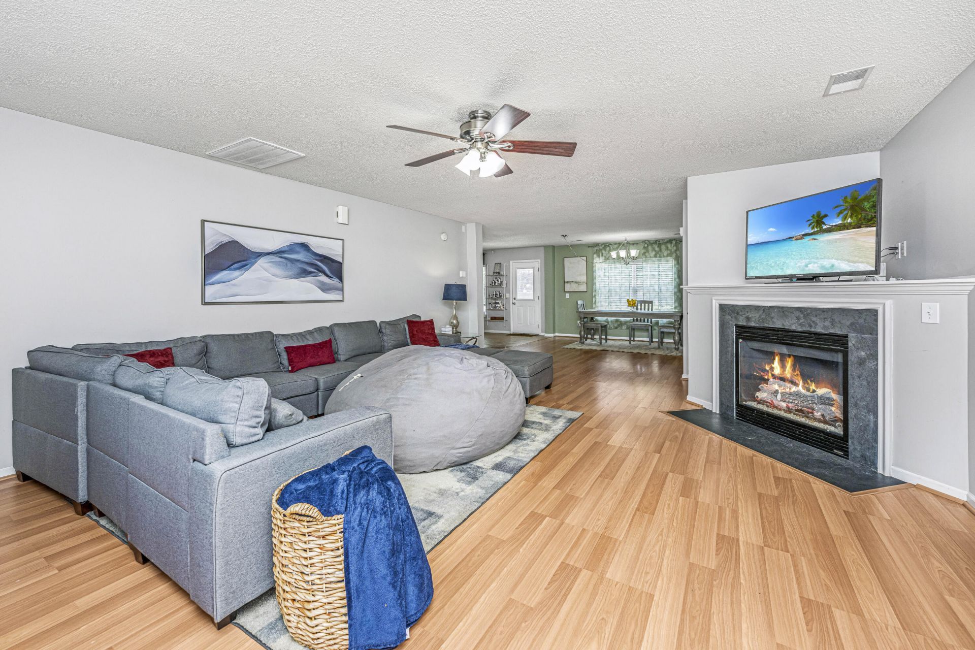 108 Tyron Road Photo 6