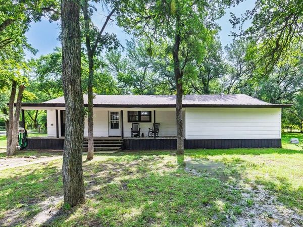 7478 County Road 1020, Wolfe City, TX 75496