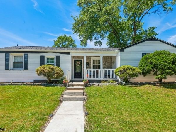 141 Grant Ave, Woodbridge, NJ 08863