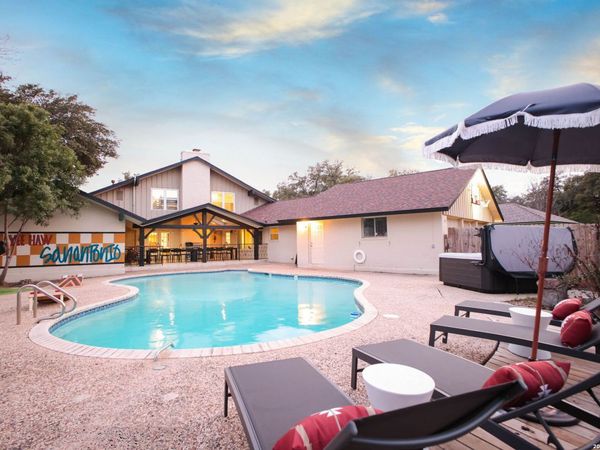 107 WICKFORD WAY, Castle Hills, TX 78213