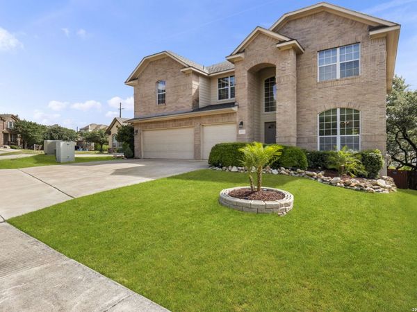 23554 Seven Winds, San Antonio, TX 78258