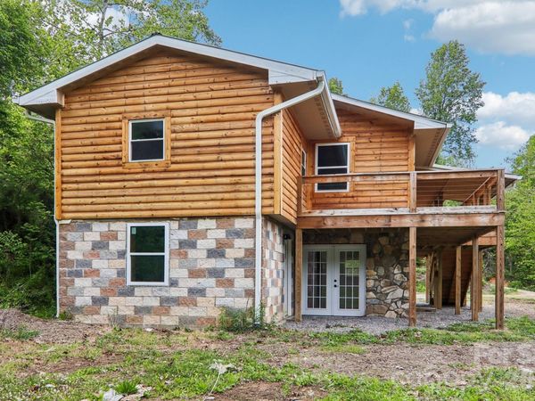 137 Red Maple Lane, Burnsville, NC 28714