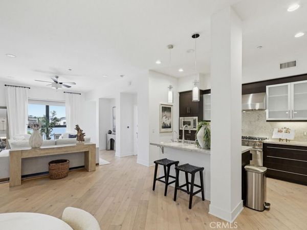 402 Rockefeller, Unit 406, Irvine, CA 92612