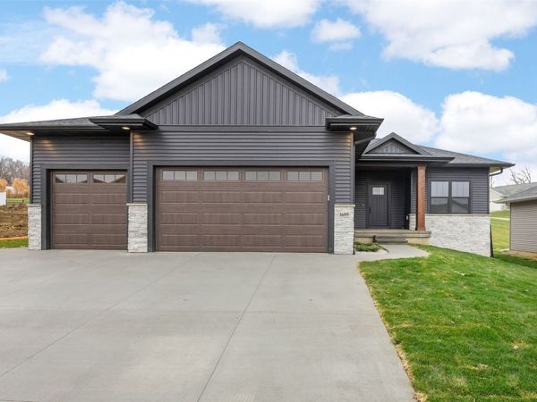 1609 38th Street SE, Cedar Rapids, IA 52403