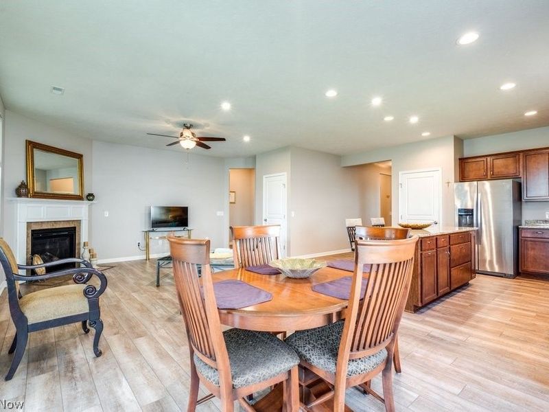 8081 Parkcroft Drive, Mentor, OH 44060 Photo 10