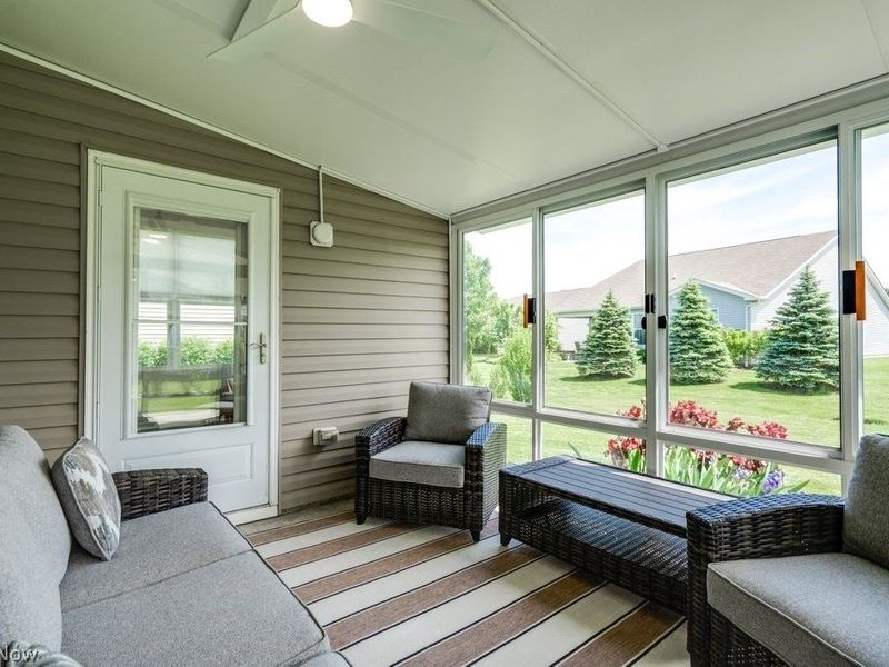 8081 Parkcroft Drive, Mentor, OH 44060 Photo 13
