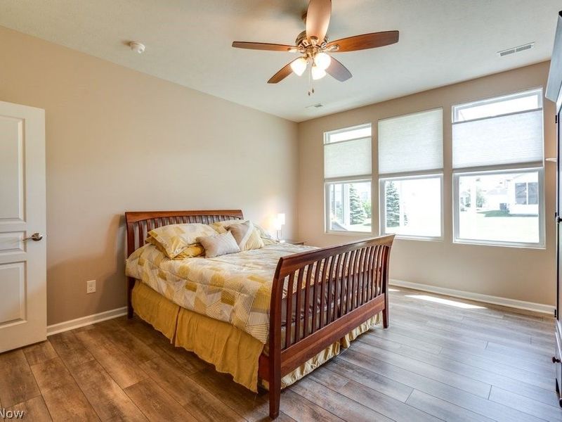 8081 Parkcroft Drive, Mentor, OH 44060 Photo 16