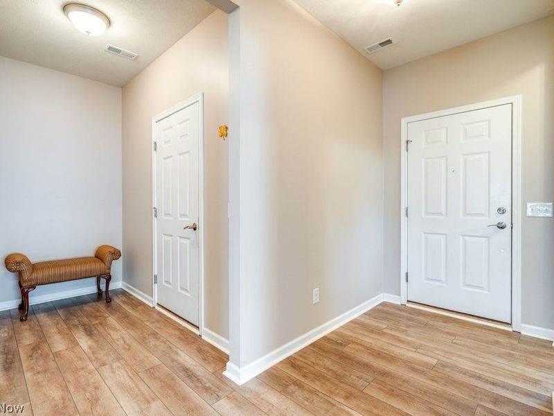8081 Parkcroft Drive, Mentor, OH 44060 Photo 23