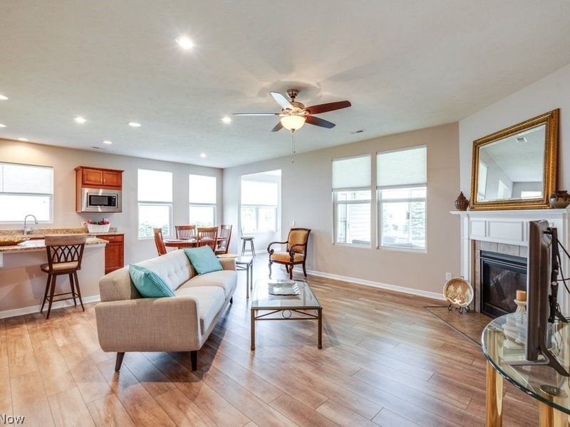 8081 Parkcroft Drive, Mentor, OH 44060 Photo 8