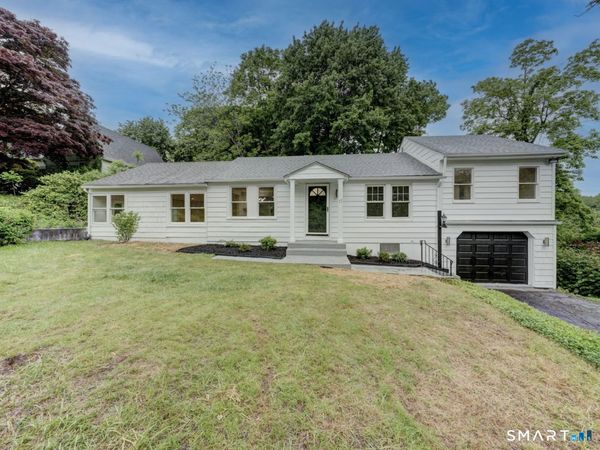 11 Cheshire , Prospect, CT 06712
