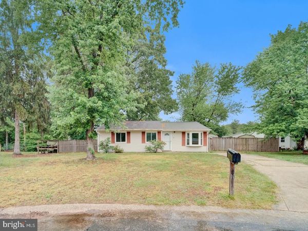10 BEXHILL COURT, WALDORF, MD 20602
