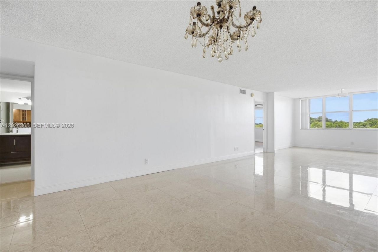 2521 NW 104th Ave , Unit 302, Sunrise, FL 33322 Photo