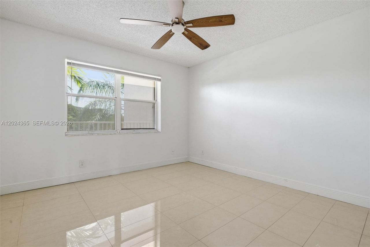 2521 NW 104th Ave , Unit 302, Sunrise, FL 33322 Photo