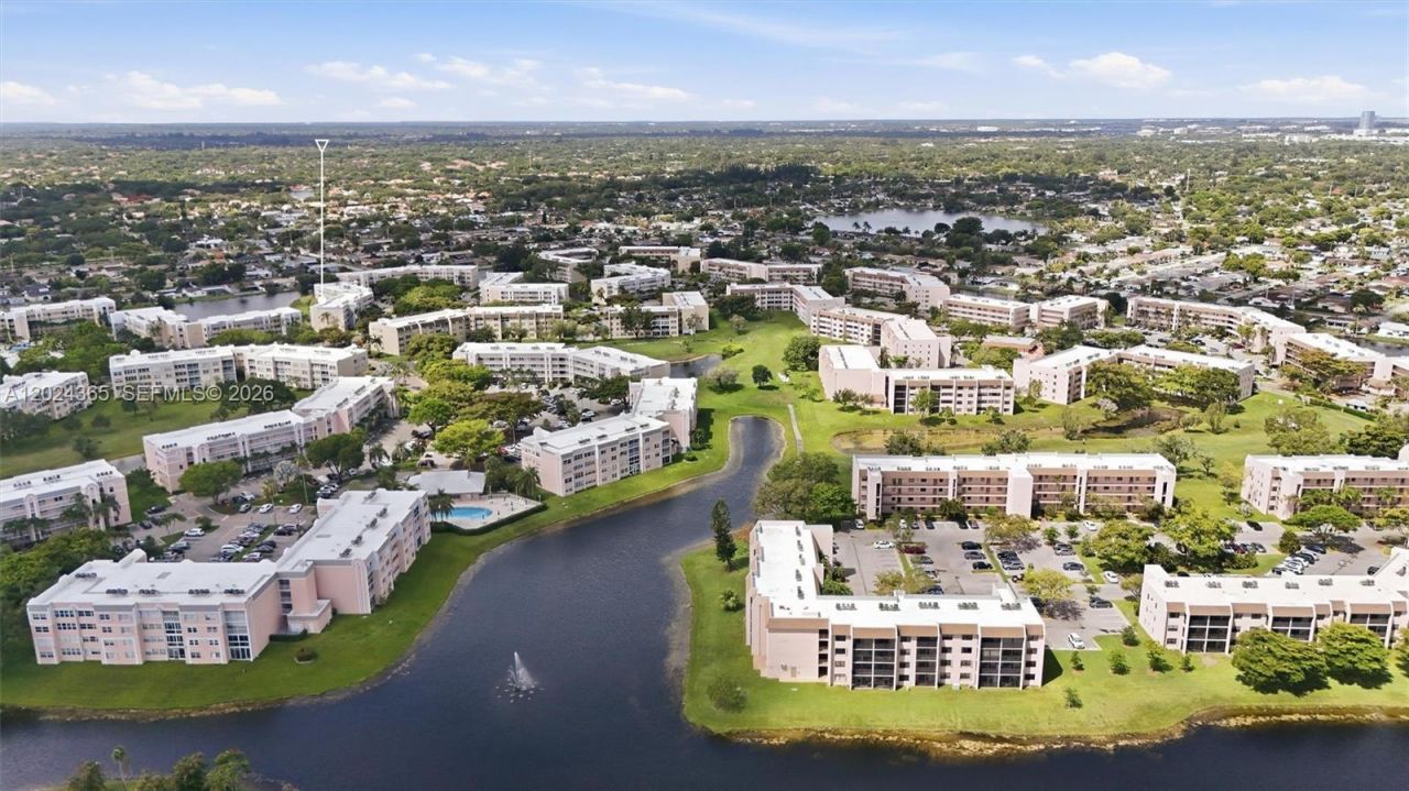 2521 NW 104th Ave , Unit 302, Sunrise, FL 33322 Photo