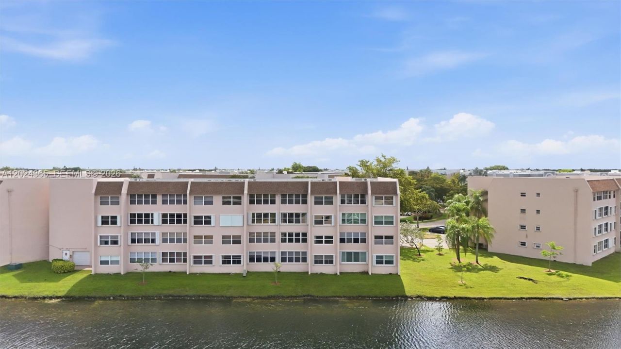 2521 NW 104th Ave , Unit 302, Sunrise, FL 33322 Photo