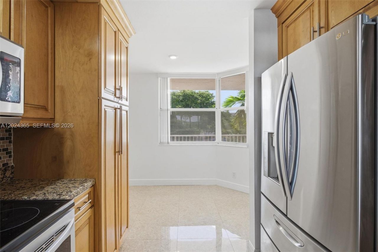 2521 NW 104th Ave , Unit 302, Sunrise, FL 33322 Photo