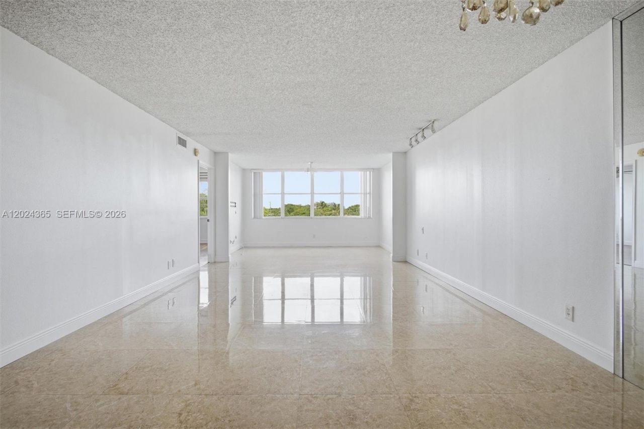2521 NW 104th Ave , Unit 302, Sunrise, FL 33322 Photo