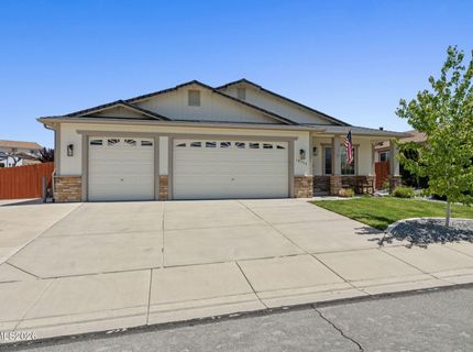 18324 Panda Bear Court, Reno, NV 89508 Photo