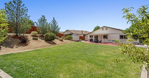 18324 Panda Bear Court, Reno, NV 89508 Photo
