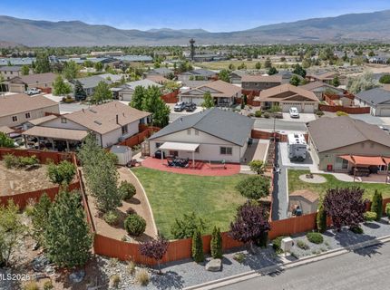 18324 Panda Bear Court, Reno, NV 89508 Photo