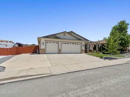 18324 Panda Bear Court, Reno, NV 89508 Photo