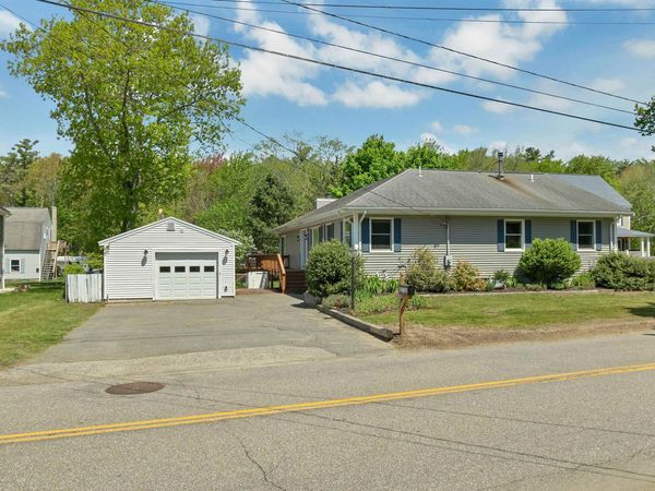 15 Adams Avenue, Seabrook, NH 03874