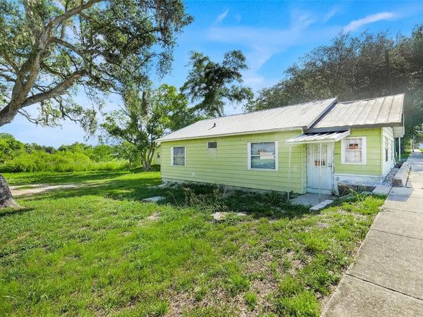 2104 SOUTH STREET , LEESBURG, FL 34748
