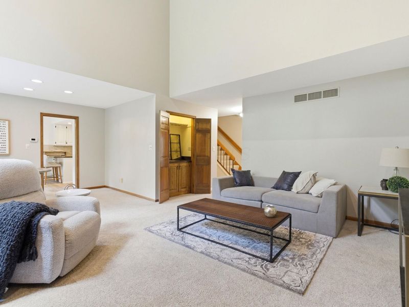 2111 Brookhurst Avenue, Unit C, Columbus, OH 43229 Photo 24