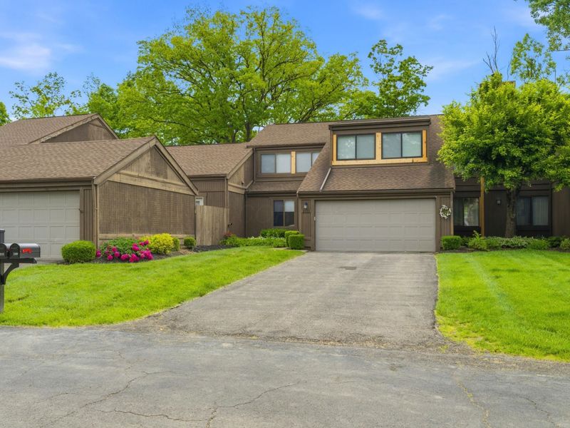 2111 Brookhurst Avenue, Unit C, Columbus, OH 43229 Photo 3