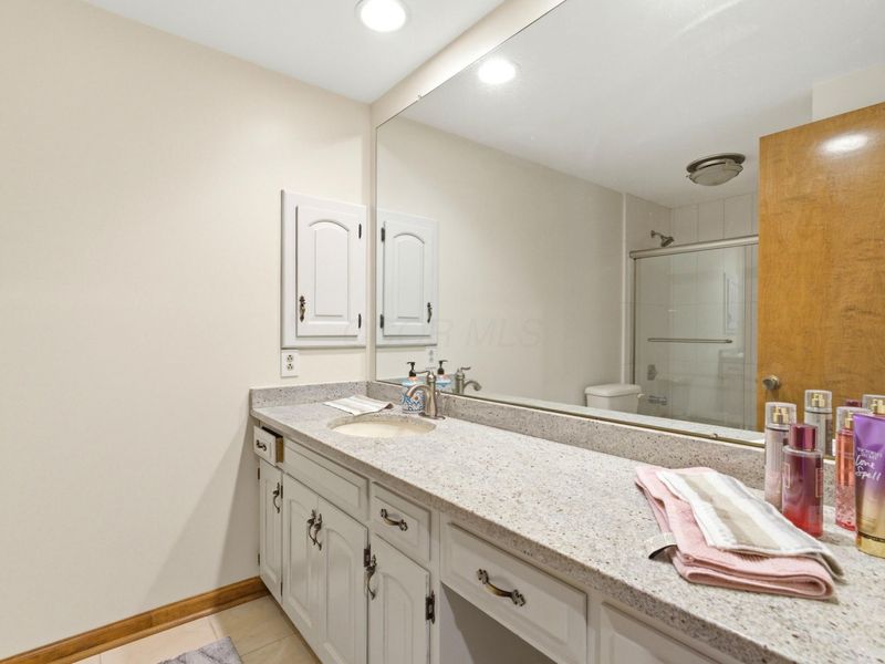 2111 Brookhurst Avenue, Unit C, Columbus, OH 43229 Photo 40