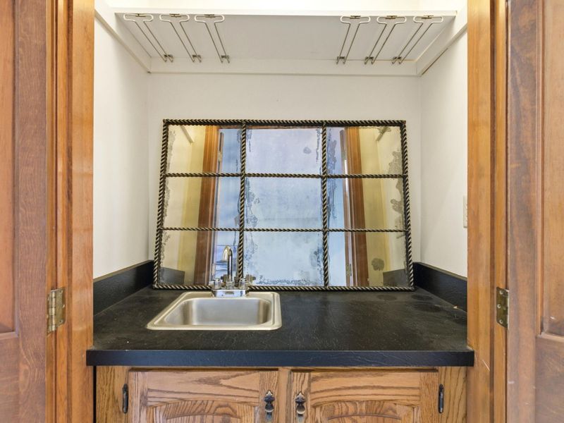 2111 Brookhurst Avenue, Unit C, Columbus, OH 43229 Photo 52