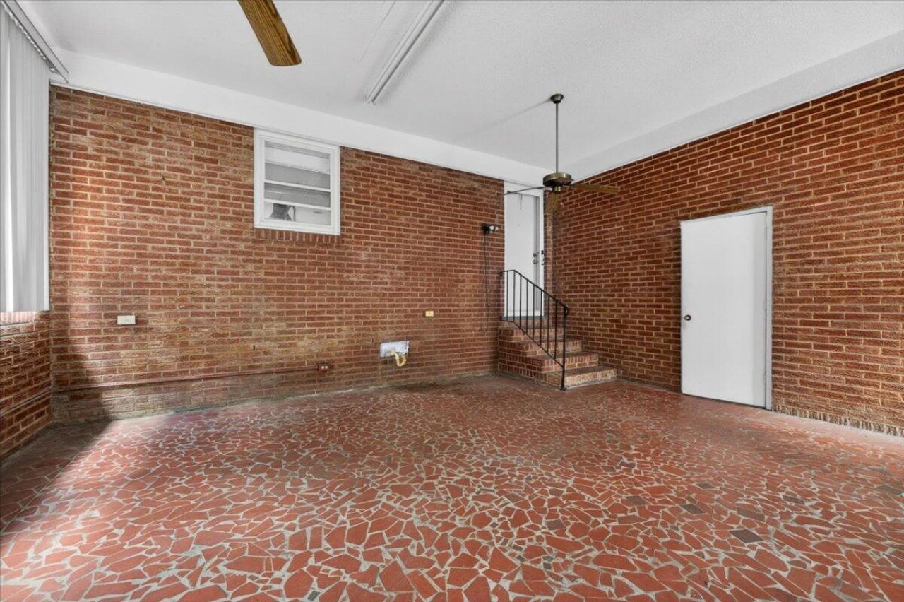 4761 Farmal Street Photo 39
