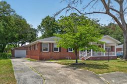 4761 Farmal Street photo 4