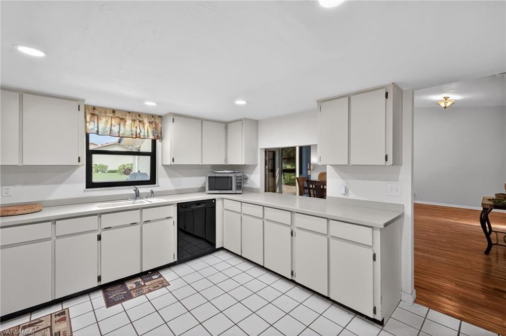 5284 Concord Way, Fort Myers, FL 33907 Photo