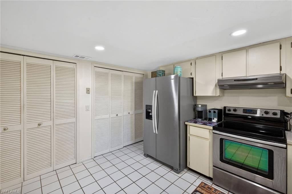 5284 Concord Way, Fort Myers, FL 33907 Photo