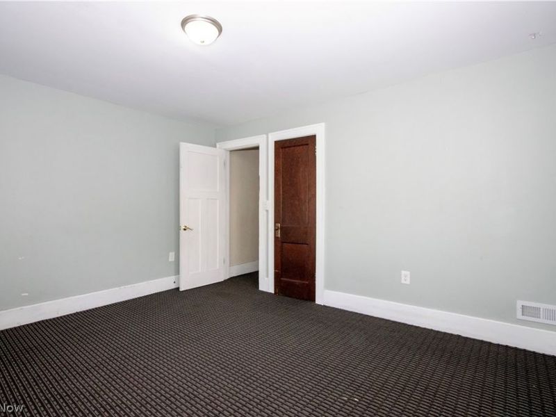 377 S Main Street, Mansfield, OH 44902 Photo 8