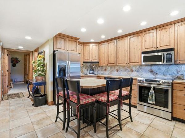 2176 S BEAR LAKE BLVD , Unit 313, Garden City, UT 84028