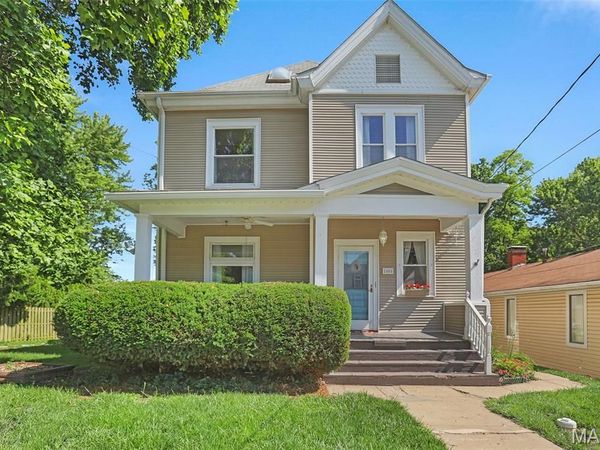 2408 Edwards Street, Alton, IL 62002