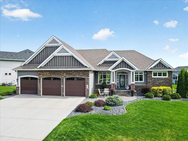 10302 Oregon Avenue N, Brooklyn Park, MN 55445
