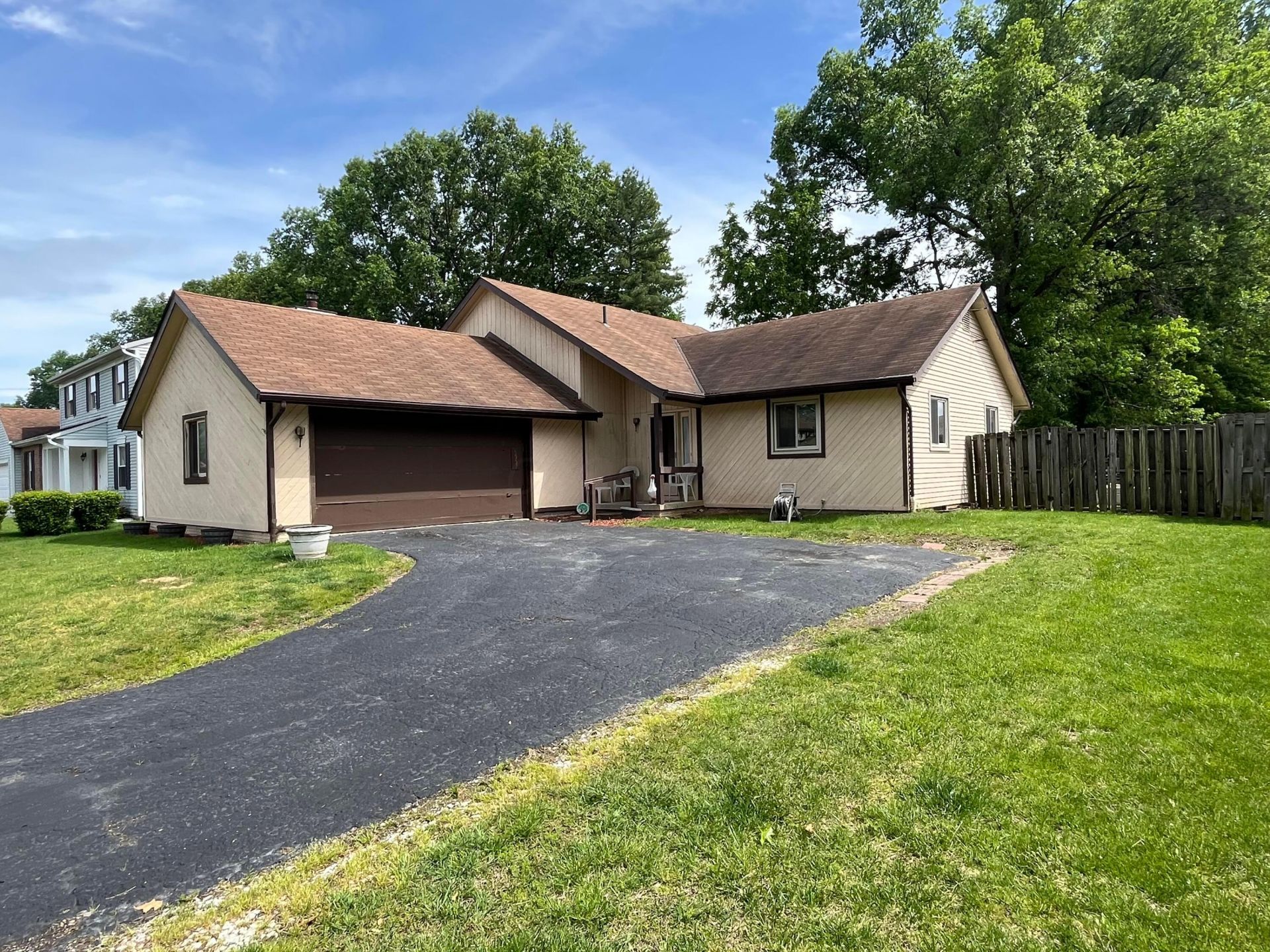 6557 Rosedale Avenue , Reynoldsburg, OH 43068 Main Photo